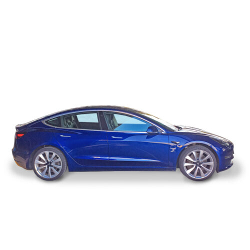 Tesla 3 blau Seitenansicht